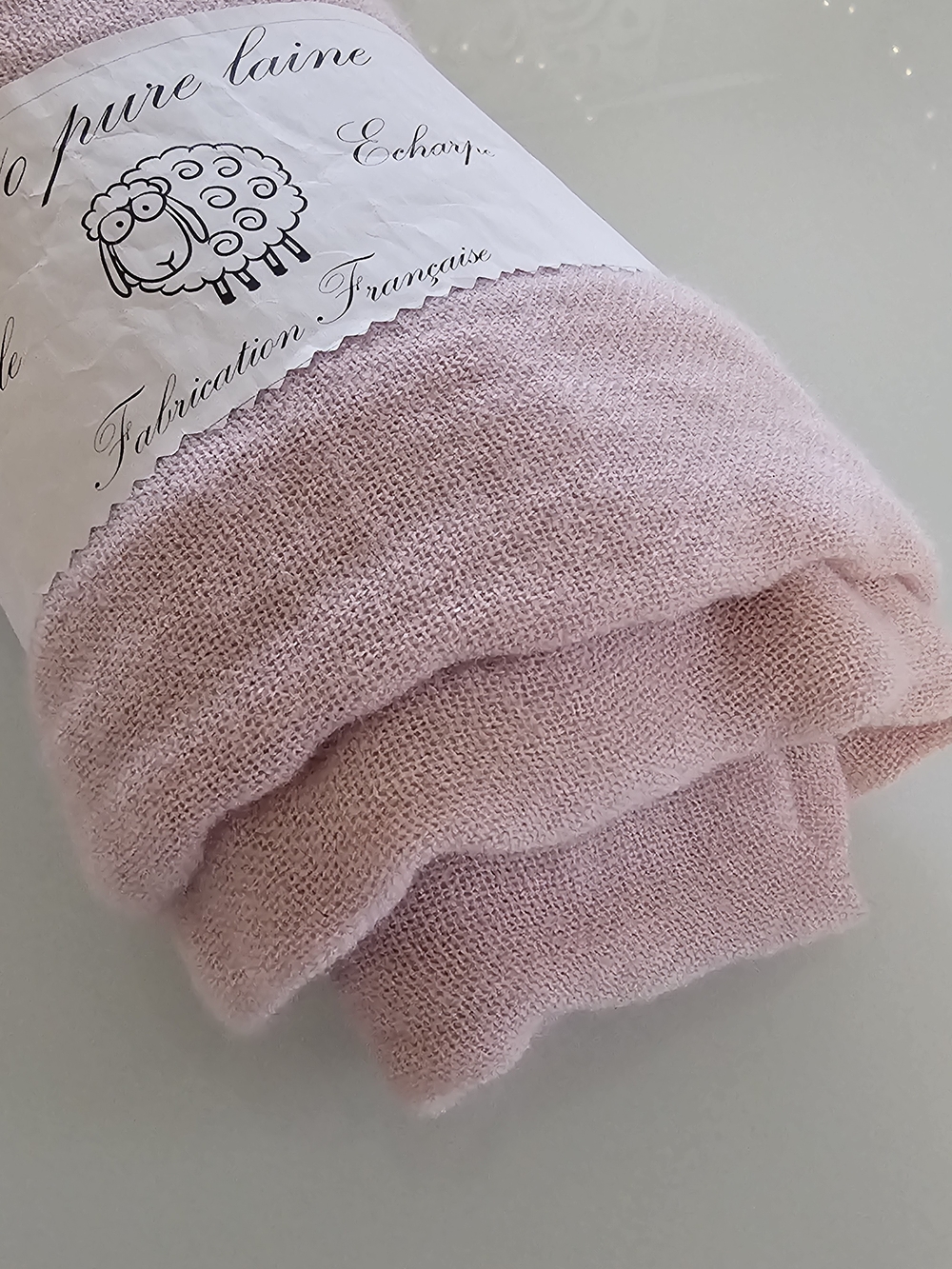 100% Pure Laine Soft Pink Wool Scarf New - Picture 3 of 4